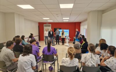 La Consejería de Familia e Igualdad de Oportunidades celebra sesiones de cocreación en residencias de personas mayores de Palencia y Soria en el marco del proyecto EIAROB